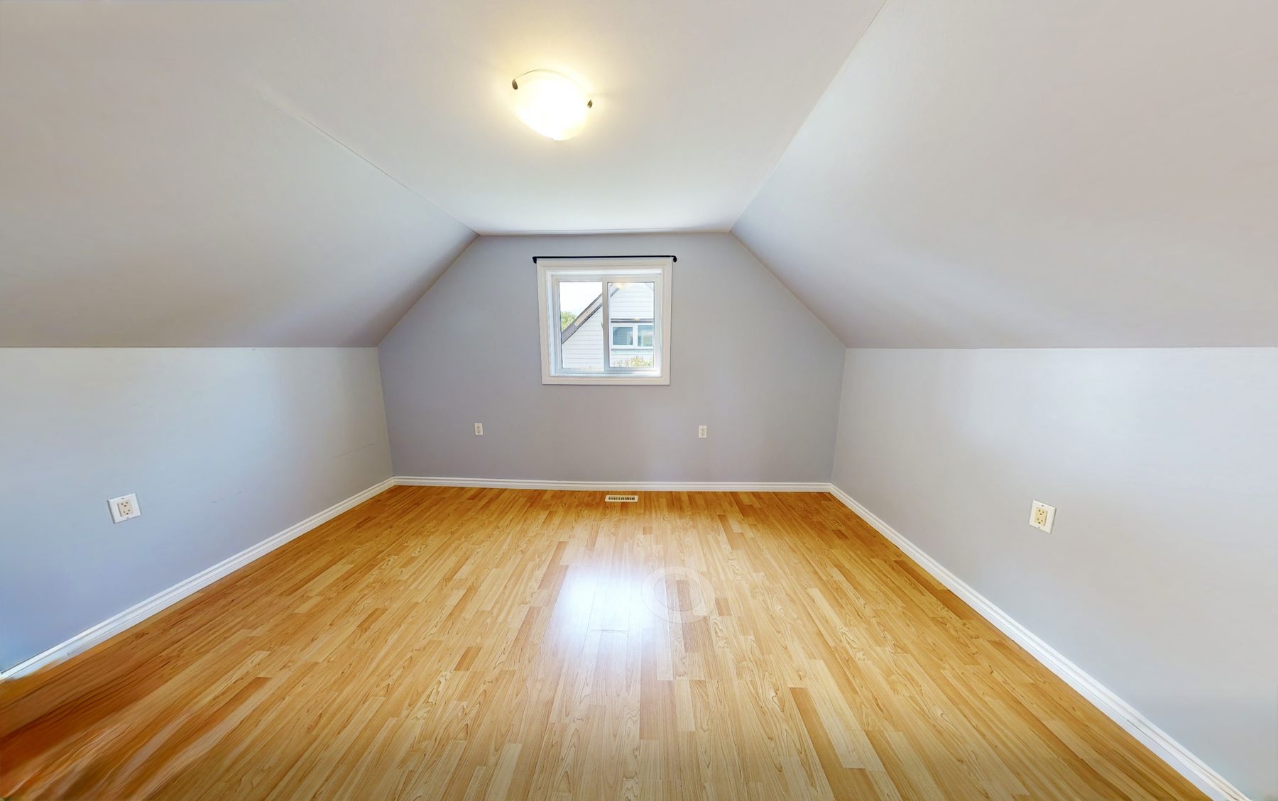 Bedroom 2, upstairs
