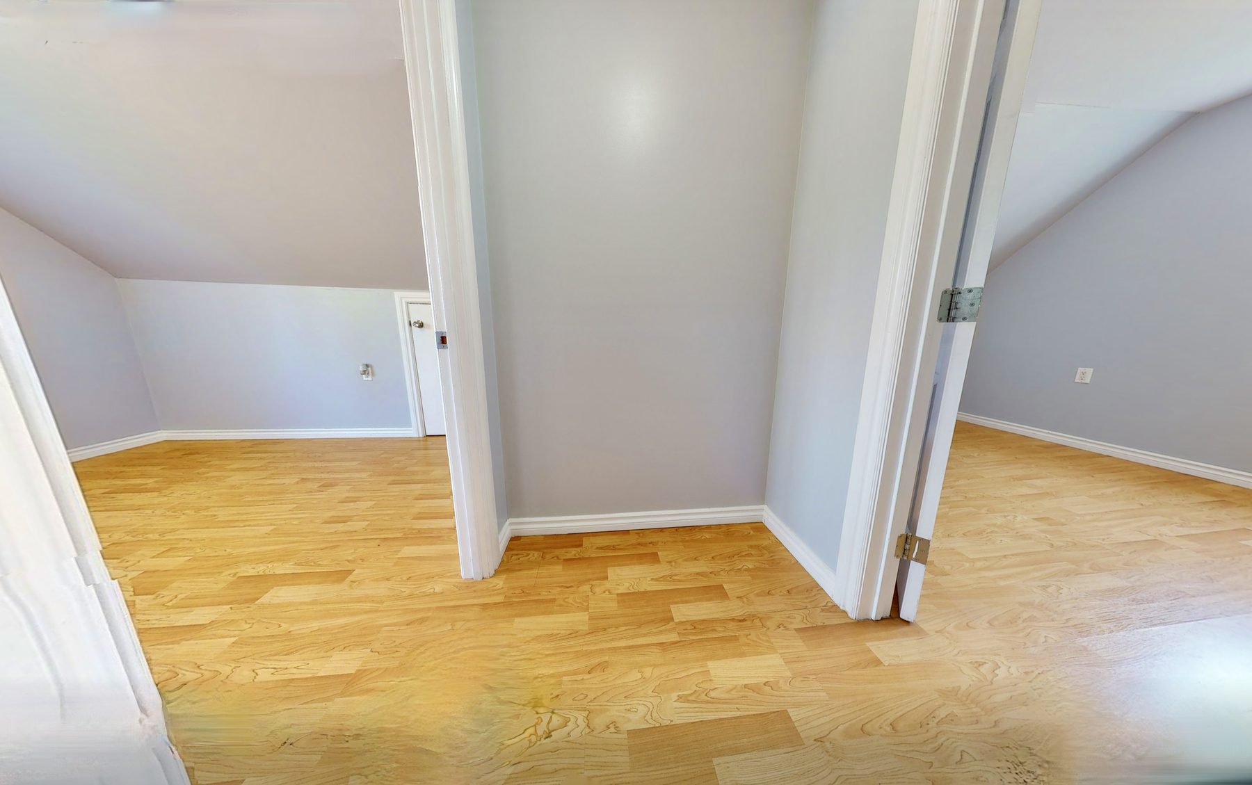 Upper landing